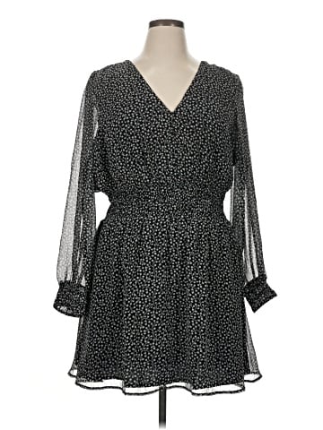 Old Navy Casual Dress (view 1)