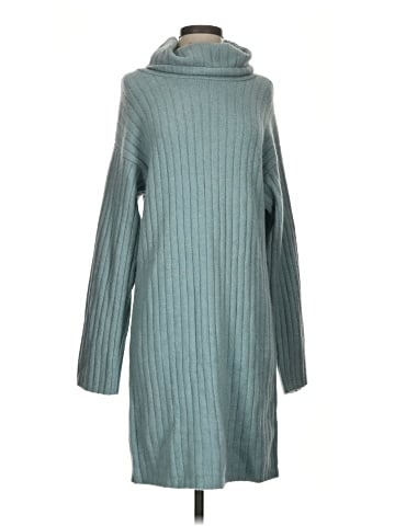 Abercrombie & Fitch Casual Dress (view 1)