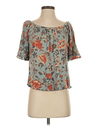 O'Neill Short Sleeve Blouse (view 1)