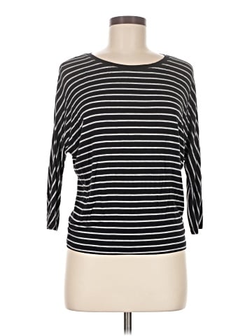 T.J. Maxx 3/4 Sleeve T-Shirt (view 1)