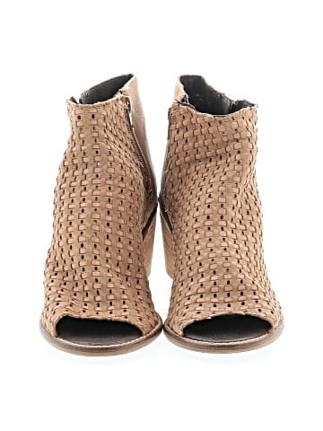 Vintage Collection Ankle Boots (view 2)
