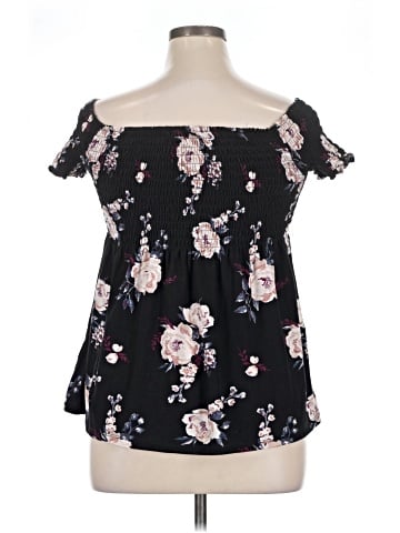 Love Streak Short Sleeve Blouse (view 2)
