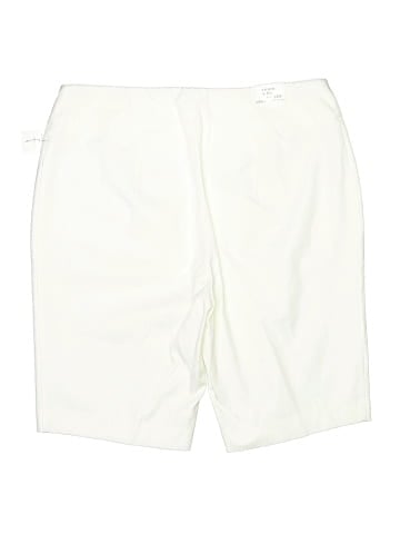 Crown & Ivy Shorts (view 2)