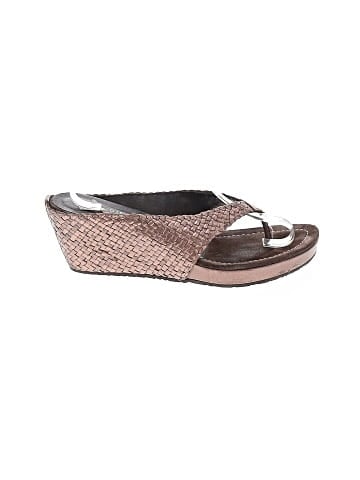 Donald J Pliner Wedges (view 1)