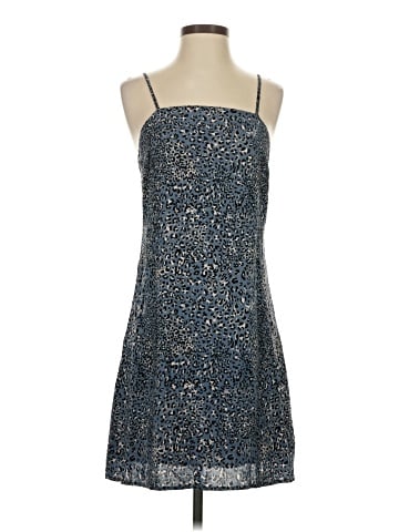 Hem & Thread Sleeveless Top (view 1)