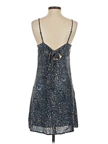 Hem & Thread Sleeveless Top (view 2)