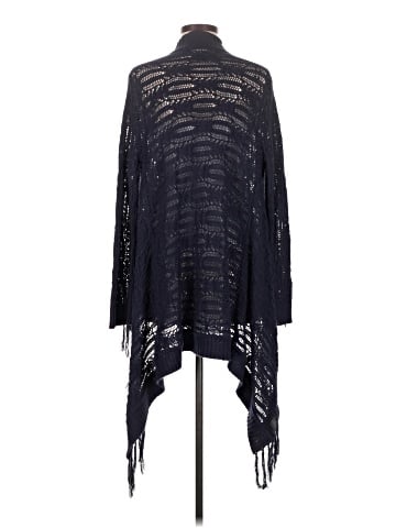 Romeo & Juliet Couture Poncho (view 2)
