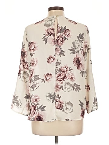 Justify 3/4 Sleeve Blouse (view 2)