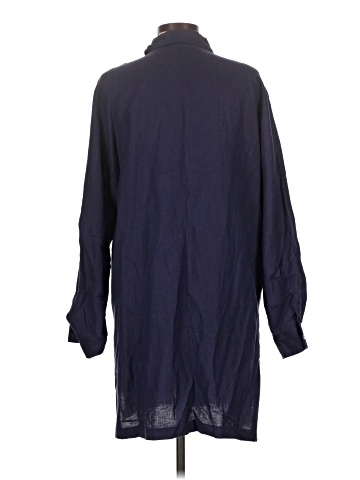 Dialogue 3/4 Sleeve Button-Down Shirt (view 2)