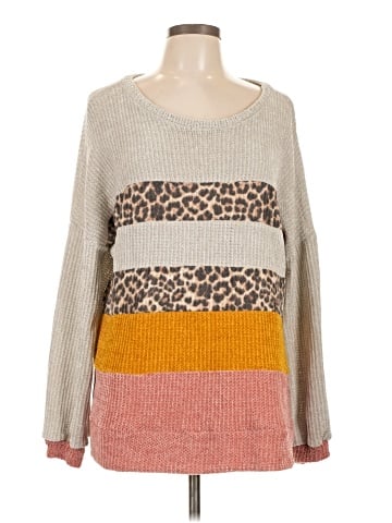 Lovely Melody Pullover Sweater (view 1)