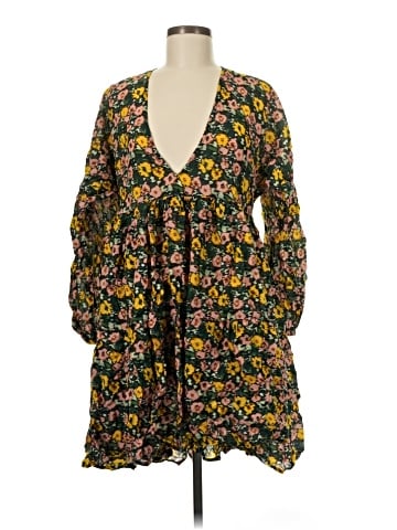 Boden Casual Dress (view 1)