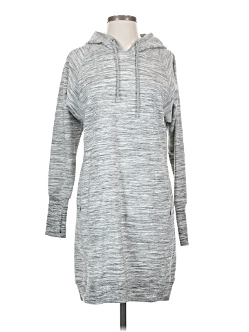 dalia Pullover Hoodie (view 1)