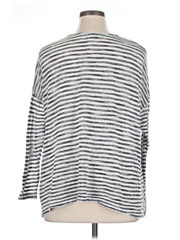 Xhilaration Cardigan (view 2)