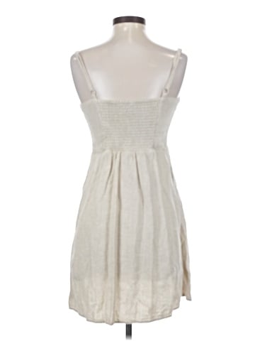 Old Navy Casual Dress (view 2)