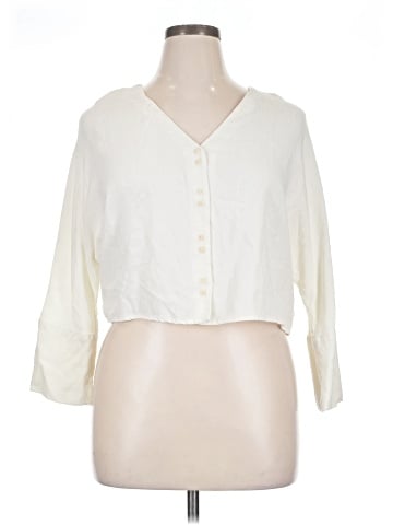Vetta 3/4 Sleeve Blouse (view 1)