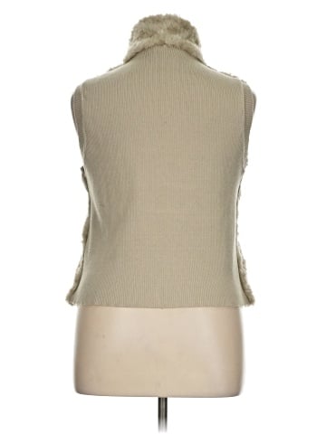 Revue Faux Fur Vest (view 2)