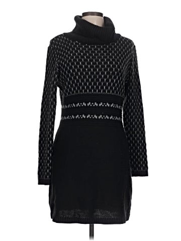 Venus Casual Dress (view 1)