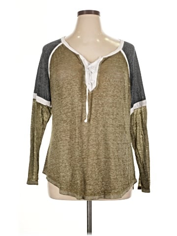 Bobbie Brooks Long Sleeve Henley (view 1)