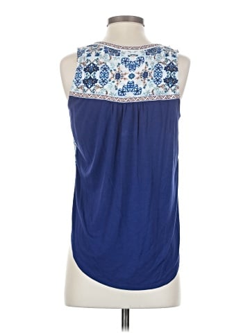 A Common Thread Sleeveless T-Shirt (view 2)