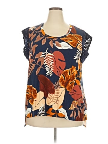 Cupio Sleeveless Blouse (view 1)