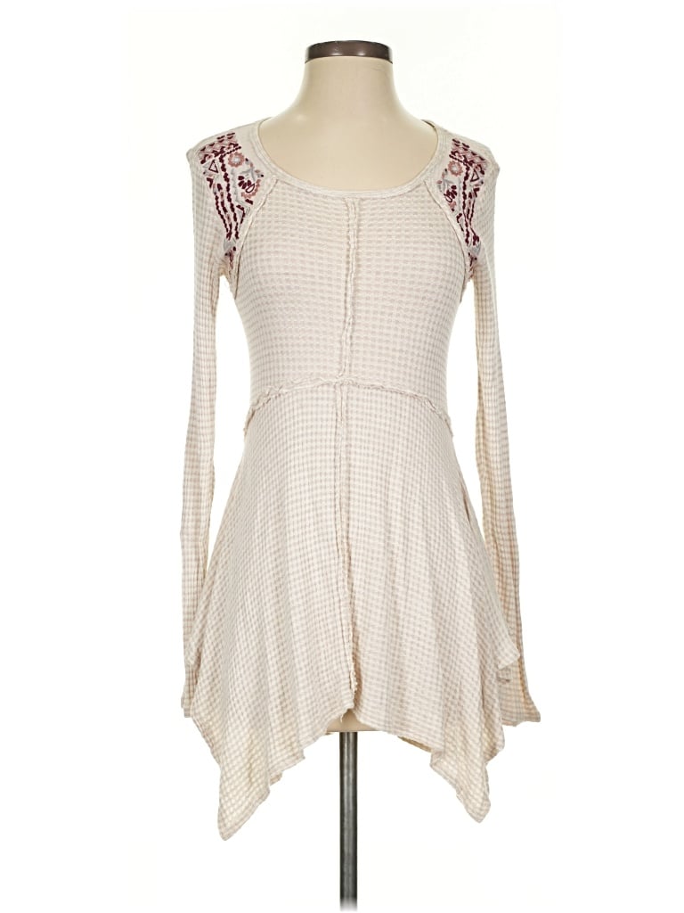 Pre-owned Maurices Casual Dress In White