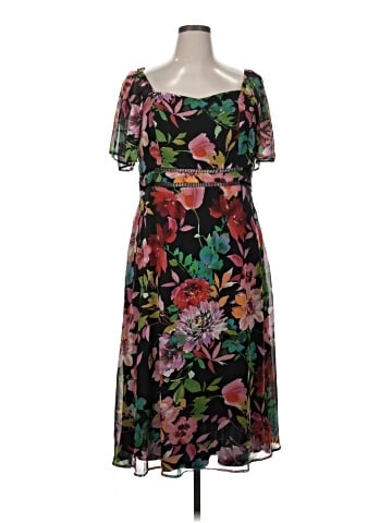 Nina Leonard Cocktail Dress (view 1)
