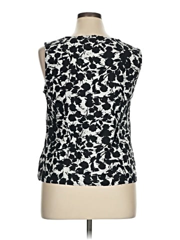 Raviya Sleeveless Blouse (view 2)