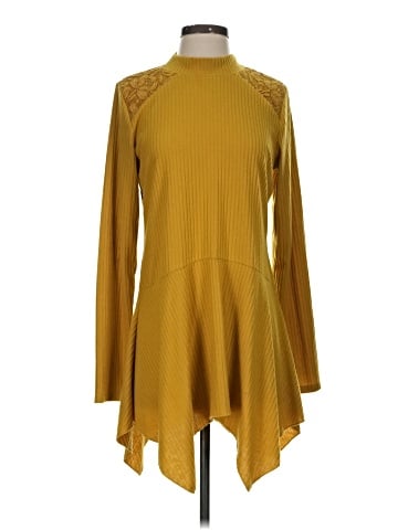 LOGO by Lori Goldstein Casual Dress (view 1)