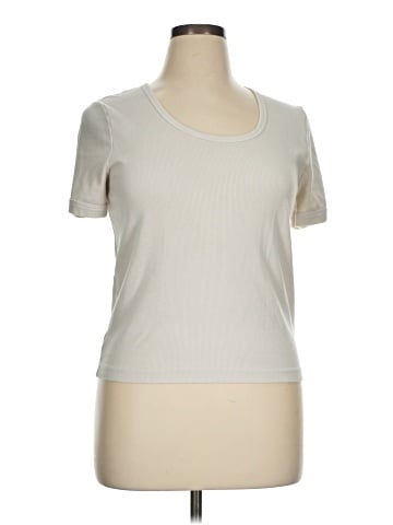 Rivet & Thread Short Sleeve T-Shirt (view 1)