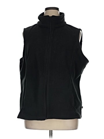 North River Outfitters Vest (view 1)
