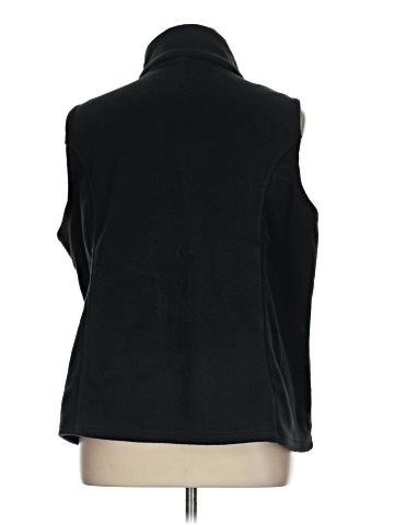 North River Outfitters Vest (view 2)