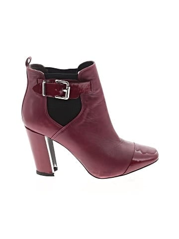 Pour La Victoire Ankle Boots (view 1)