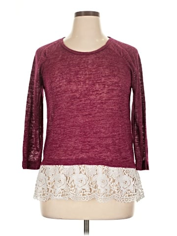 Red Camel 3/4 Sleeve Top (view 1)
