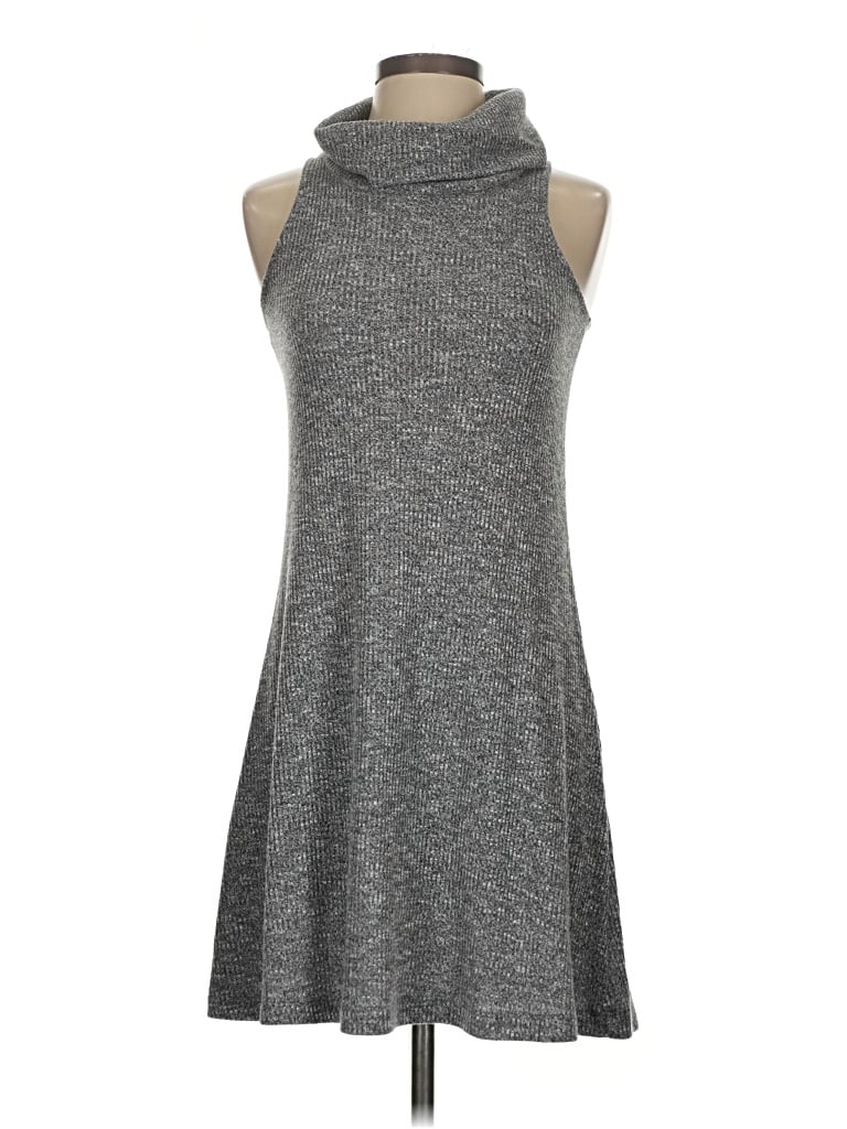 Pre-owned Maurices Casual Dress In Gray