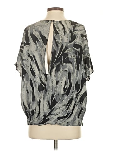 Poleci Short Sleeve Blouse (view 2)