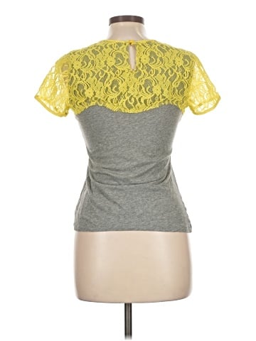 Princess Vera Wang Short Sleeve T-Shirt (view 2)