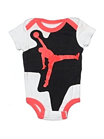 Air Jordan Short Sleeve Onesie (view 1)