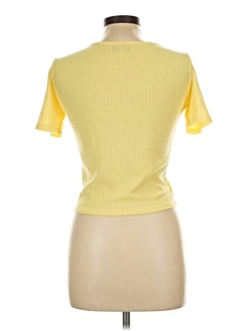 Pull&Bear Short Sleeve T-Shirt (view 2)