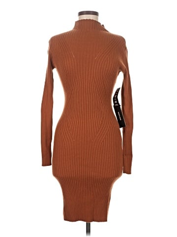 Timing Casual Dress (view 1)