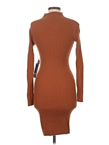 Timing Casual Dress (view 2)