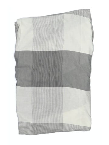 Zara Scarf (view 2)