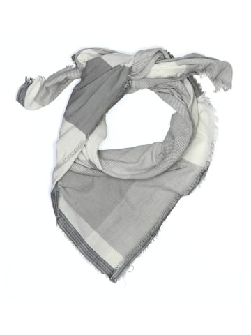Zara Scarf (view 1)