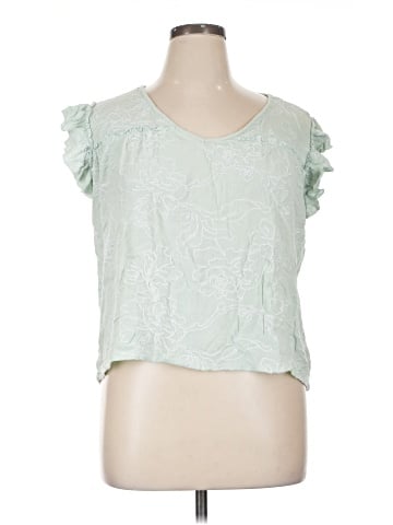 Liv Short Sleeve Top (view 1)