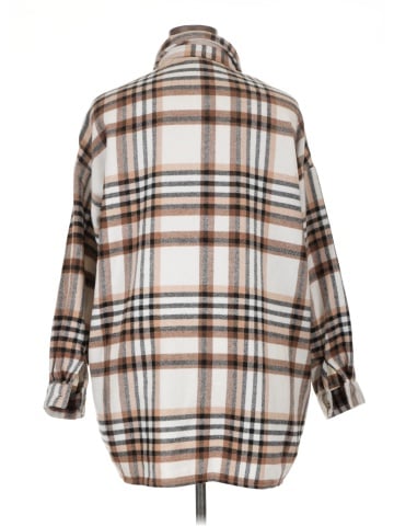 Noisy May 3/4 Sleeve Button-Down Shirt (view 2)