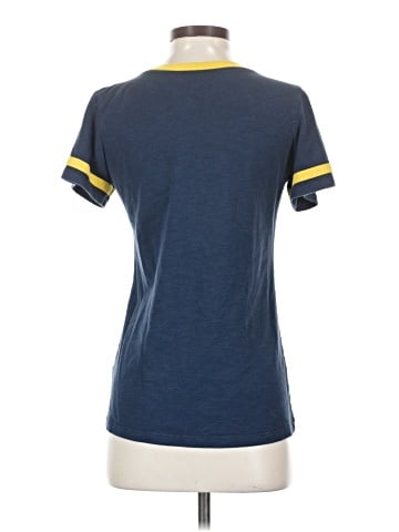Nike Short Sleeve T-Shirt (view 2)