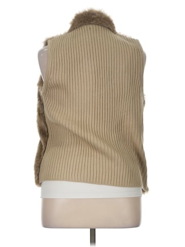 New Directions Faux Fur Vest (view 2)
