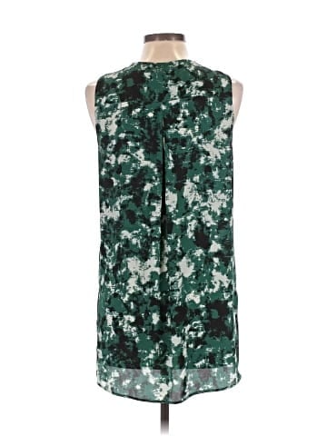 Trouve Sleeveless Blouse (view 2)