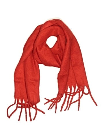 Hat Attack Scarf (view 1)