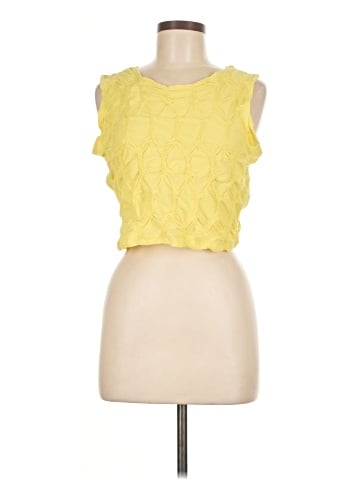 Discreet Sleeveless Blouse (view 1)