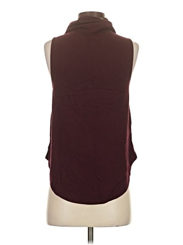Leith Sleeveless Blouse (view 2)